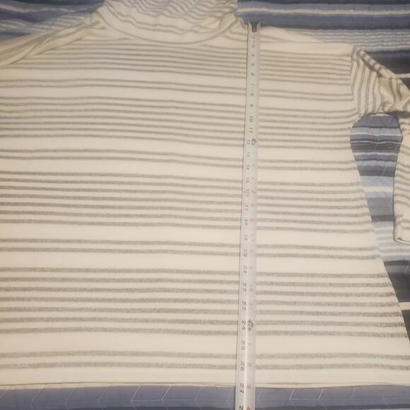 New Market and Spruce Stitch Fix Size 2X Striped Cowl Neck Knit Top Soft Stretch - Picture 8 of 8